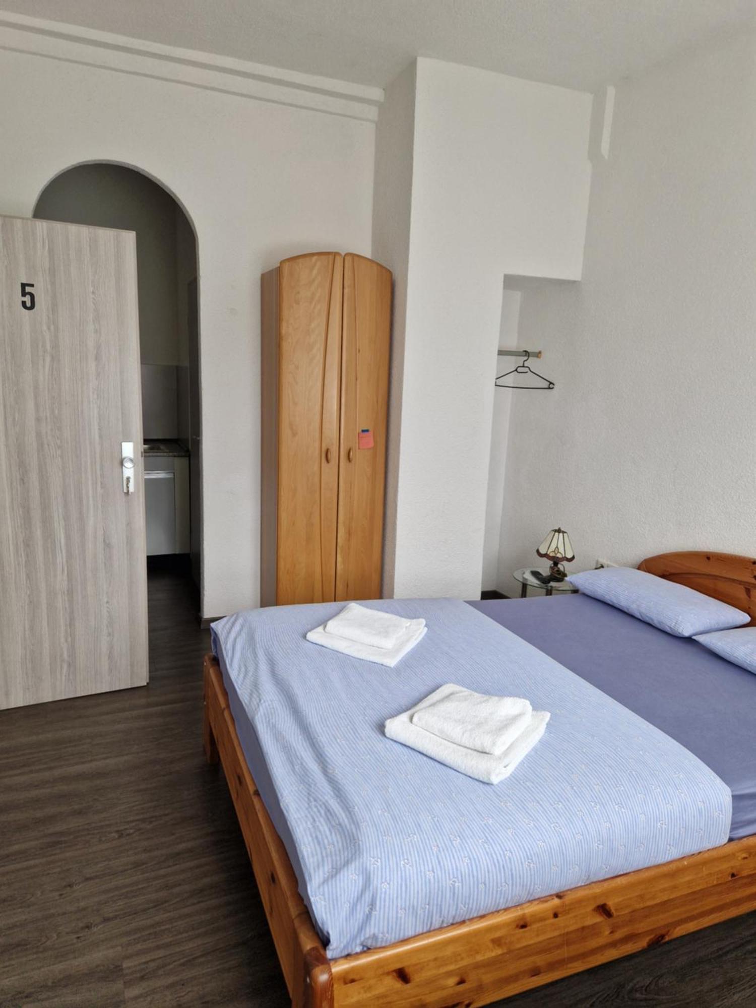 Pension Antalya Friedrichshafen Exterior photo