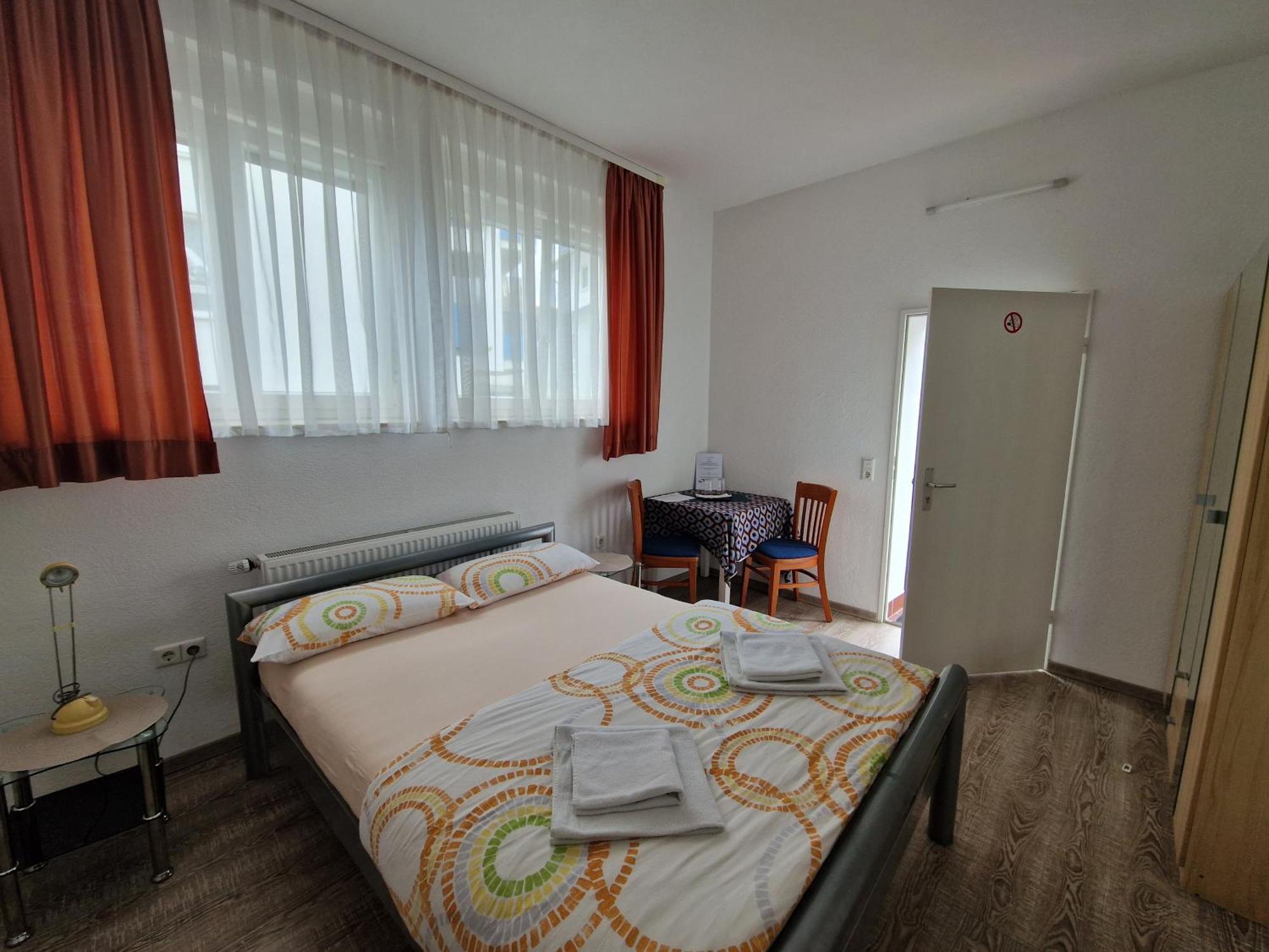 Pension Antalya Friedrichshafen Exterior photo